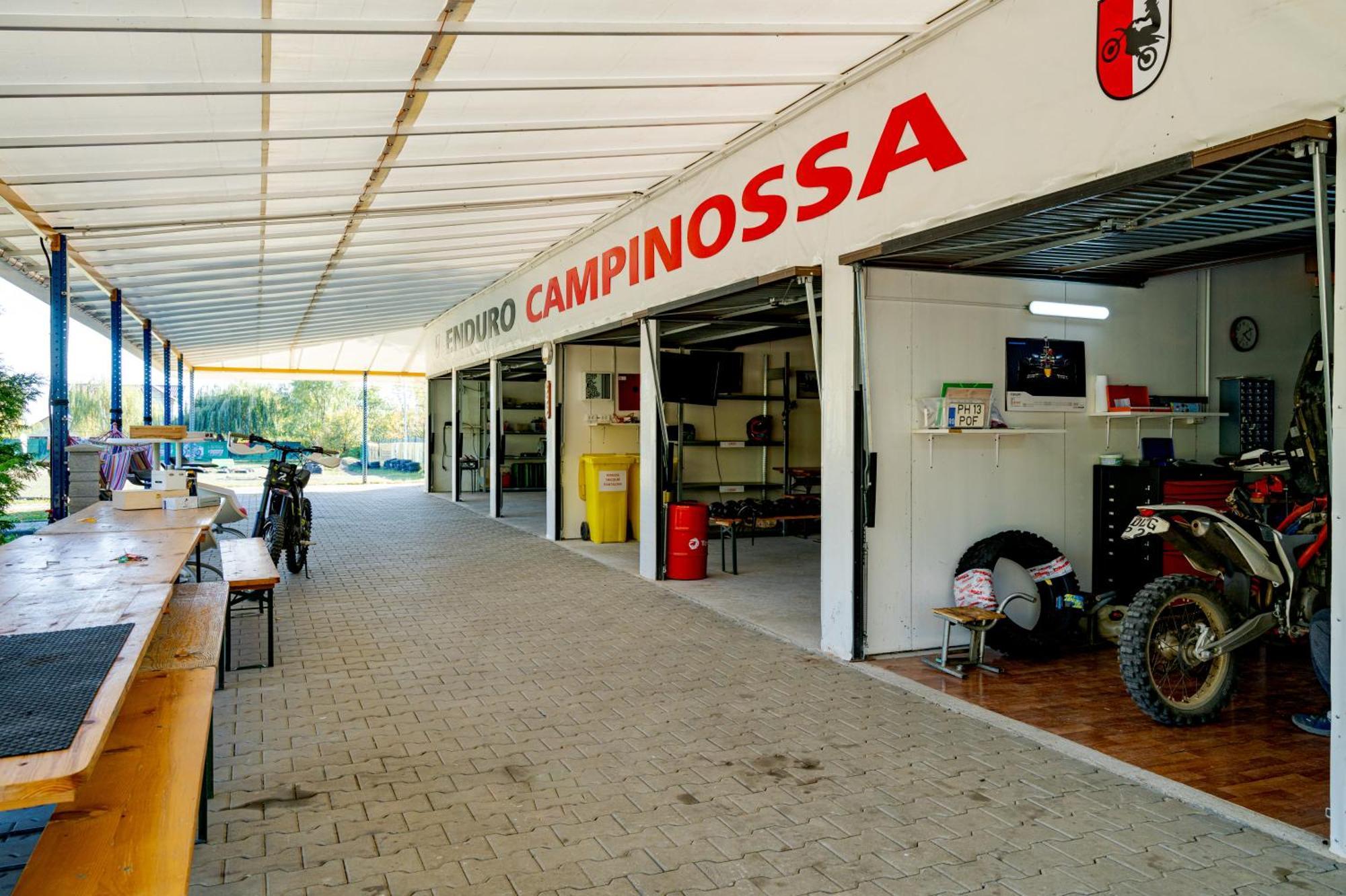Casa Augsburg Hotel Băneşti Exterior foto