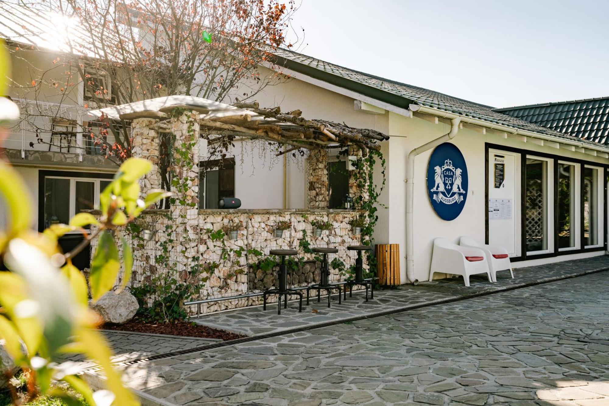 Casa Augsburg Hotel Băneşti Exterior foto